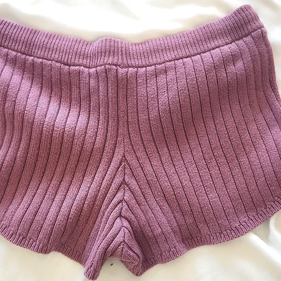 Heavy Knit Shorts - Picture 4 of 6